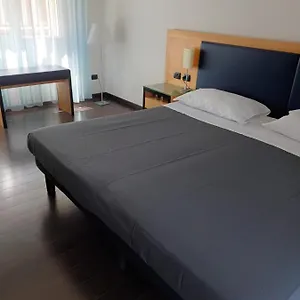  Apartamento Luxury Station Italia