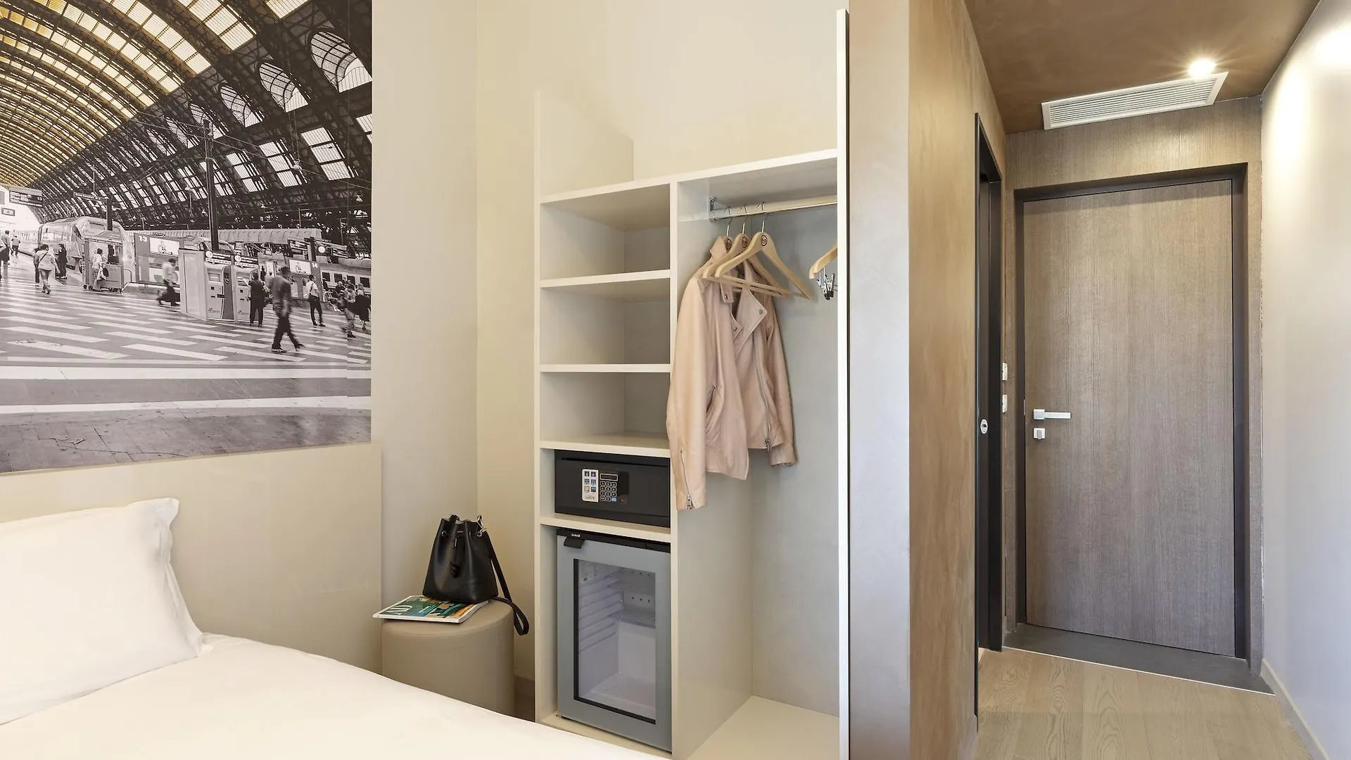 B&B Hotel Milano Central Station 3*, Milan Italy