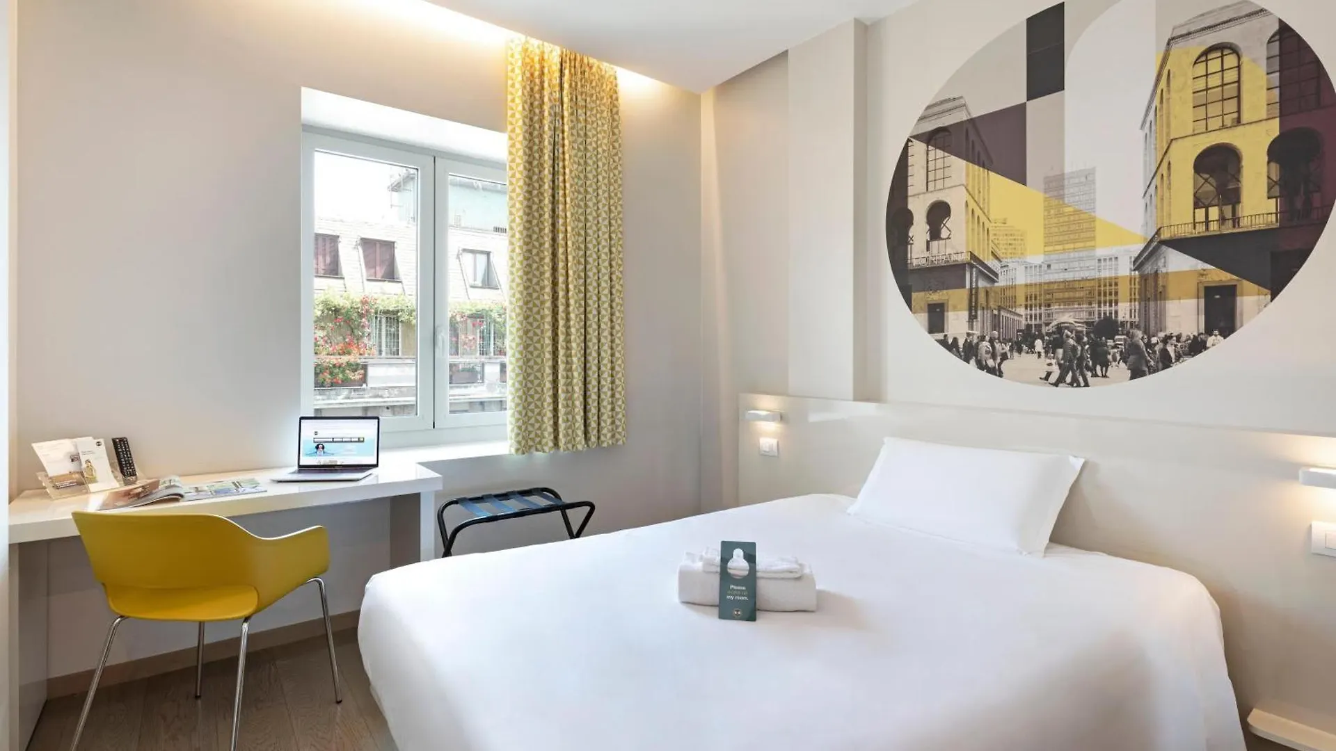B&B Hotel Milano Central Station 3*, Milan