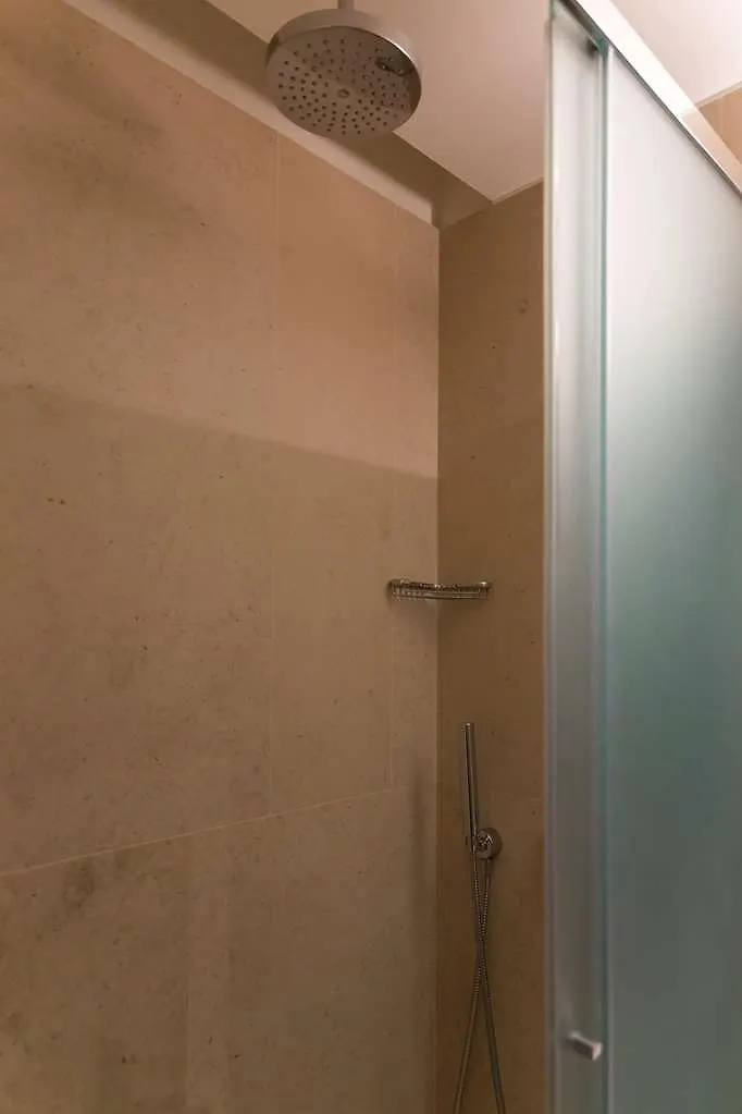 B&B Hotel Milano Central Station 3*, Milan